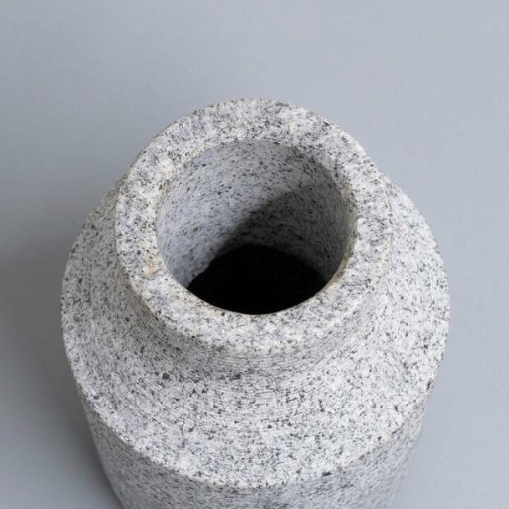 楽天市場 Aji Project 石の花瓶 Bottle S 自然 石 香川県 アート インテリア 雑貨 庵治石 Flower Vase 暮屋 くらや 楽天市場 Aji Project 石の花瓶 Bottle S 自然 石 香川県 アート インテリア 雑貨 庵治石 Flower Vase 暮屋 くらや