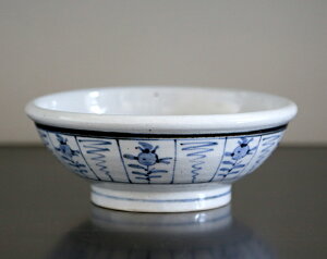 【砥部焼】染付古砥部文 玉縁鉢 なずな文 大【陶彩窯】