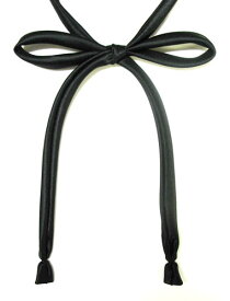 ヒモタイ　ツヤ　黒無地 【日本製】 サテン地使用のふっくらしたヒモタイ1050-115 結び方・アレンジ自在♪　制服リボン　通学　式服 学生フォーマル 正装