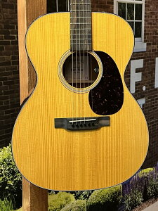 Martin yT[}[EGCWhHz000E Retro Plus Mahogany #2930797yVbsONWbgzy{{XARz