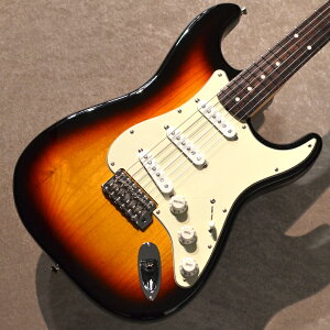 yVizFender FSR Made in Japan Traditional 60s Stratocaster `3-Color Sunburst` #JD25003020 y3.32kgzyrܓXz