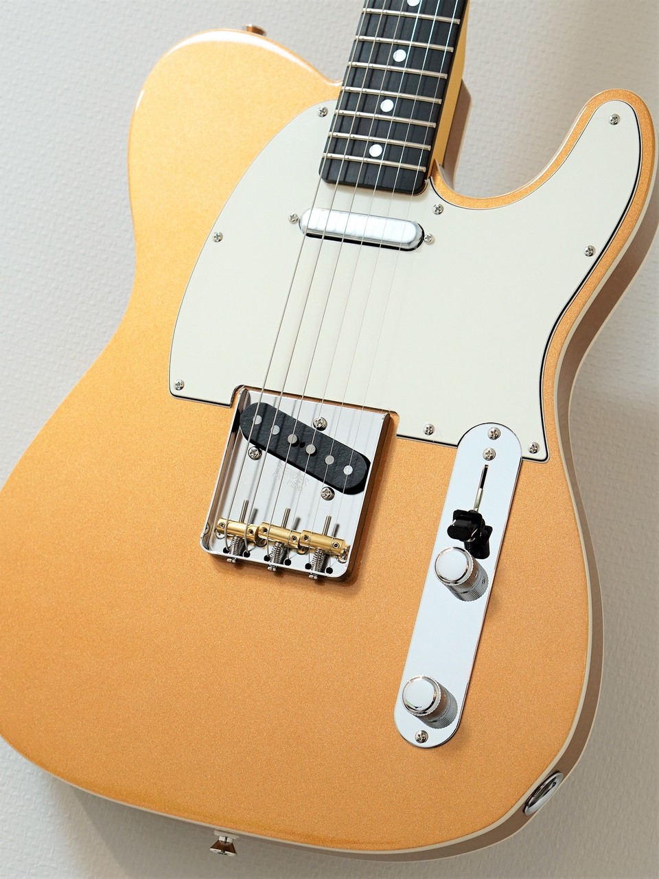 Fender Made in Japan JV Modified '60s Custom Telecaster -Firemist Gold-