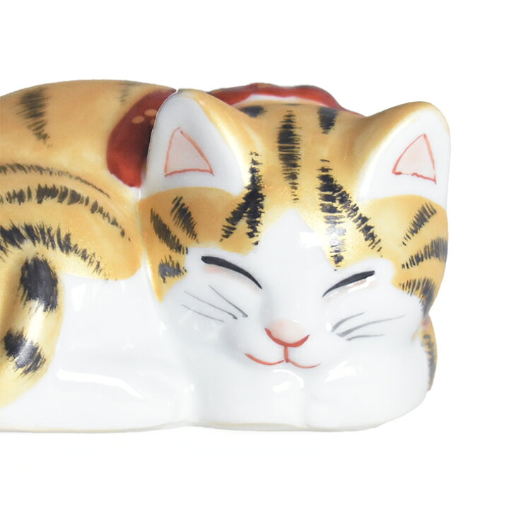 楽天市場】九谷焼 眠り猫 置物 金彩 座布団付（全長 約7.8cm 