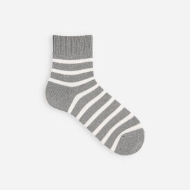 【全品送料無料〜7/26 23:59迄】【公式 Tabio MEN】メンズ バスクボーダーショートソックス / 靴下屋 靴下 タビオ タビオメン くつ下 ショートソックス くるぶし上 綿混 カジュアル 柄 白 紳士 日本製