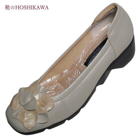 【靴のHOSHIKAWA】 『MONET 881306』モネ パンプス21cm～24.5cm EEE レディースベージュ ウェッジソールエナメル フラワー日本製 天然皮革