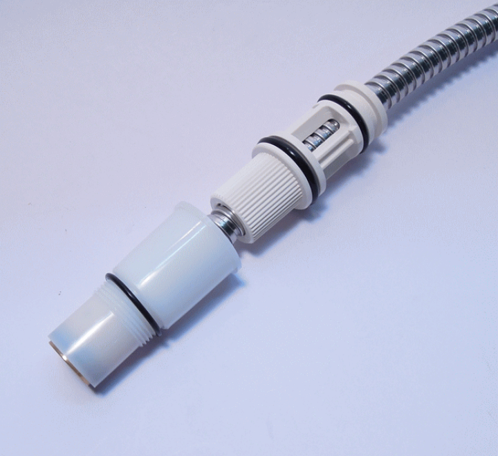 FSK110KZSFT｜KVKキッチン用蛇口[壁][シングルシャワー付混合水栓]