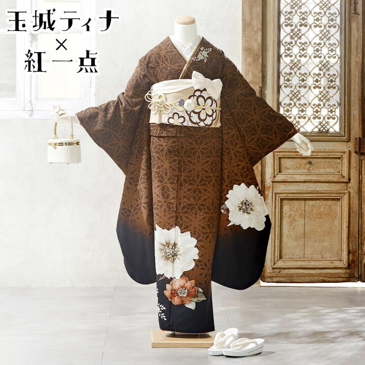 楽天市場】【レンタル】紅一点 玉城ティナ 振袖 成人式用 [12/1  