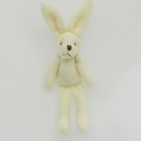 あしながうさぎ　ウサギ　ぬいぐるみパーツ全長約11cm【1個入り】【カラー：クリーム】【雑貨】【アクセサリー】かわいいぬいぐるみの兔です。
