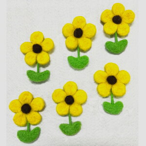 羊毛フェルトフラワー【ひまわり】【1個】ウールフェルトモチーフ デコ ハンドメイド アクセサリーヘアピン 手芸パーツ