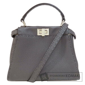 フェンディ(FENDI) セレリア(SELLERIA) 中古 ピーカブー ハンドバッグ 