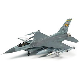 タミヤ【プラモデル】1／72 ウォーバードコレクション No.88 ロッキード マーチン F-16CJ （ブロック50） ファイティング ファルコン（フル装備仕様） H-4950344607884