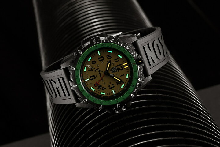 楽天市場】直営店 LUMINOX ルミノックス COMMAND RAIDER 3320 SERIES 