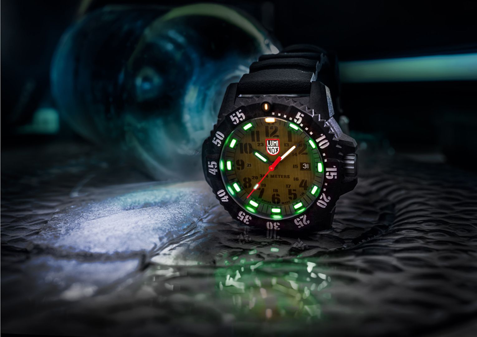楽天市場】ルミノックス 腕時計 日本正規 LUMINOX MASTER CARBON SEAL