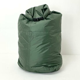 イギリス軍 OD 22L ドライバッグ 新品 B18N-