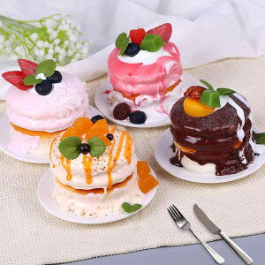 食品サンプル 見本 スフレケーキ 食品模型 フードサンプル シミュレーション 誕生日 フェイク フルーツ クリーム デザート キャビネット キッチン デコレーション 撮影小道具 おもちゃ リア