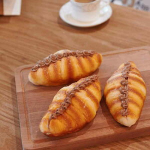 食品サンプル 見本 シミュレーション フードサンプル フェイク パン 食品 模型 撮影小道具 クリーム ソフト素材 ショップデコ キャビネット インテリア リアル 店舗装飾 視覚効果