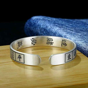 uXbg  Y fB[X  13 X^[ O Vo[uXbg WG[ 999  \bh ANZT[ w