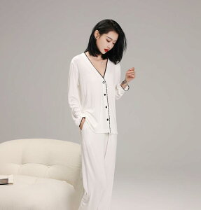 pW} iCgEFA [ EFA Y{ O pc gbvX Y{ K   fB[X tH