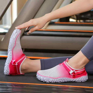 メンズ レディース 通気性 屋内 スポーツ シューズ フィットネス トレッドミル 総合 トレーニング 縄跳び スクワット エアロビクス メッシュ 滑り止め 軽量 紐なし カジュアル