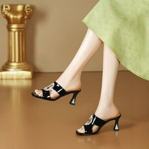 fB[X T_ C  CXg[ nCq[ XNGAgD JWA GKg I  lۂ oP[V p[eB[