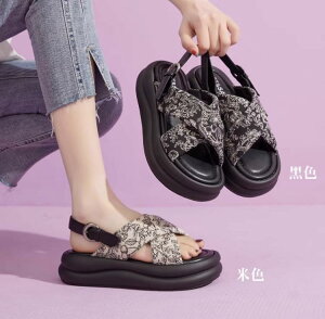 fB[X C V[Y T_     X^CbV y AEghA JWA r[`