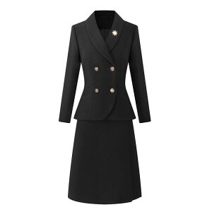  jtH[ XJ[gX[c  {^ _u n  tBbg fB[X t tg tH[} T Vbv ڋq ʐ tH[}