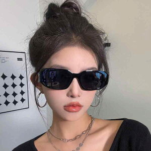 TOX  N[ X^CbV fB[X  [h g XNGAt[ oP[V CX^f  r[` OJbg