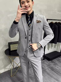 スーツ メンズ 高級感 クール スリーピース セットアップ 結婚式 フォーマル ビジネス カジュアル スリムフィット 大きいサイズ シングルブレスト ポリエステルレーヨン混紡 耐摩耗 防風 春秋 ブラック グレー ネイビー