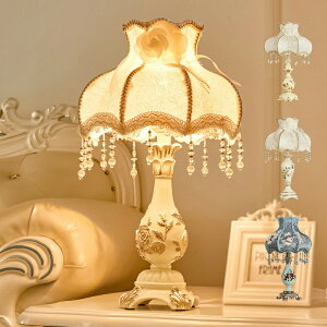 AAAZM デスクライト 姫系 北欧 おしゃれ LED対応 和風 花柄 樹脂 卓上ライト インテリア照明 ベッドルーム リビング 寝室 書斎 ベッドライト レトロ テーブルランプ 卓上照明器具 アンティーク