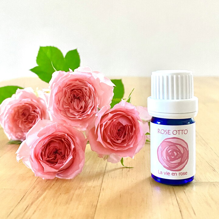 楽天市場 こだわりのローズオットー 厳選 ローズ 精油オットー発祥の地ペルシャに赴き作るローズオイル蕾からこだわる 100 ローズ アロマオイル古来伝承の精油 Rose Otto2ml La Vie En Rose