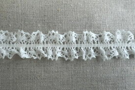 フリルレース 在庫処分 10m巻き　ストレッチレース　トーションレース 手芸　縁取り　装飾　日本製