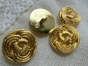 18mmȃAeB[ÑS[hJ[̃{^4GRB-00398ňl͒`X110~