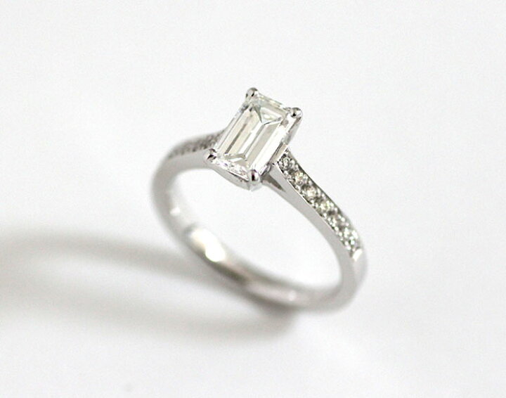 楽天市場】ダイヤモンド リング Pt900 エメラルドカット 0.859ct H  