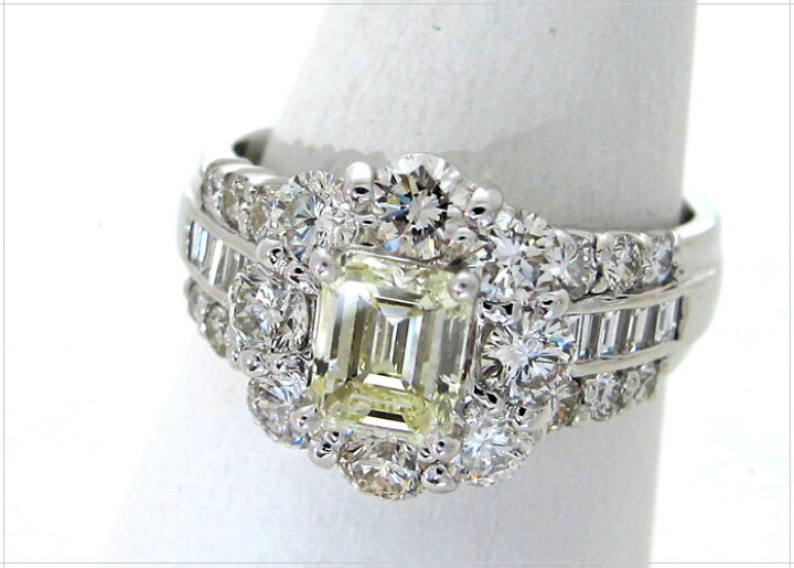 楽天市場】ダイヤモンド リング 0.7ct Pt900 エメラルドカット VLY SI2 