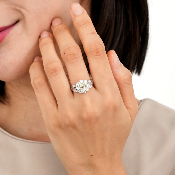 楽天市場】ダイヤモンド リング 0.7ct Pt900 エメラルドカット VLY SI2 