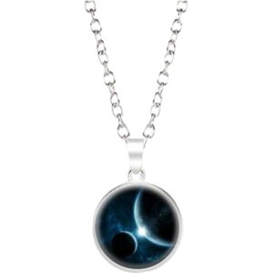 送料無料 ネックレス レディース 女性用 アクセサリー ペンダント 首飾り 夜光 蓄光 光る 宇宙 惑星 星 夜空 丸型 おしゃれ 可愛い 綺麗 カジュアル おでかけ 普段使い プレゼント ギフト 贈