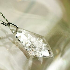 �wRhombic Ice comet�x �K���X�A�N�Z�T���[ �l�b�N���X�E�y���_���g �l�p�E���p�E���^�C�v