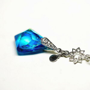 �wFrozen Dewdrop�x �K���X�A�N�Z�T���[ �l�b�N���X�E�y���_���g ���̑��`�^�C�v