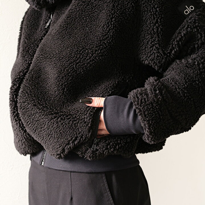 楽天市場】Alo Yoga アローヨガ ボアジャケット Foxy Sherpa Jacket 