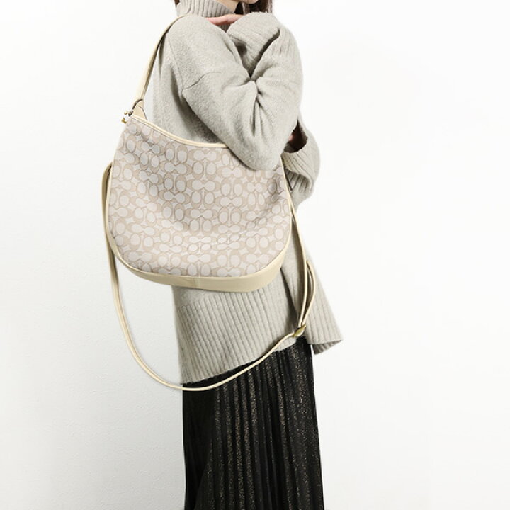 楽天市場】Coach コーチ Soft Tabby Hobo Signature Shoulder Bag 