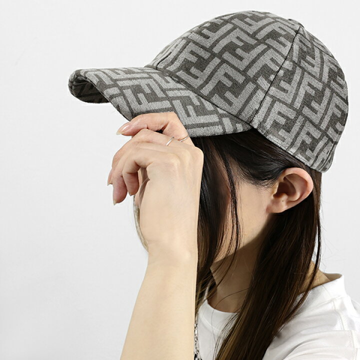 楽天市場】【フォロワーさん限定5％OFF！！クーポン発行中】FENDI 