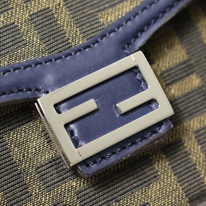 楽天市場】FENDI フェンディ Baguette Soft Trunk Phone Pouch 