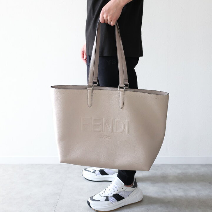 楽天市場】【4/1限定 全商品3％OFFクーポン発行中】FENDI フェンディ 