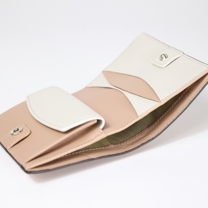 楽天市場】【インスタフォロワーさん限定5％OFFクーポン発行中】FURLA 