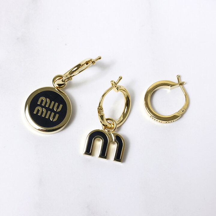 miumiu エナメルメタル ピアスセット ブラックxゴールド 楽天市場
