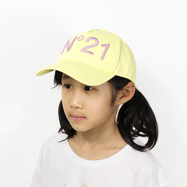 楽天市場】N 21 ヌメロヴェントゥーノ Logo Embossed Cap キャップ