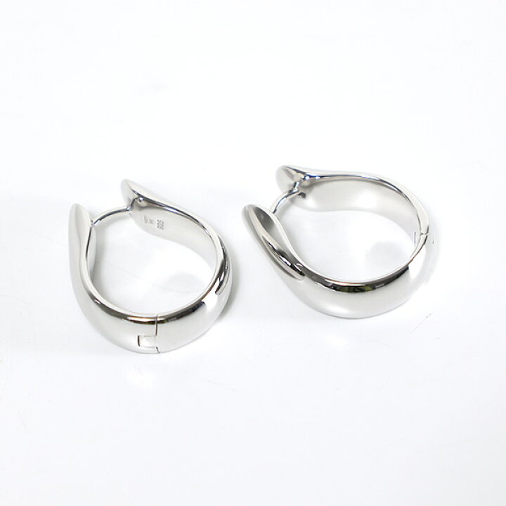 楽天市場】TOM WOOD トムウッド Oyster Hoops Medium Earrings 