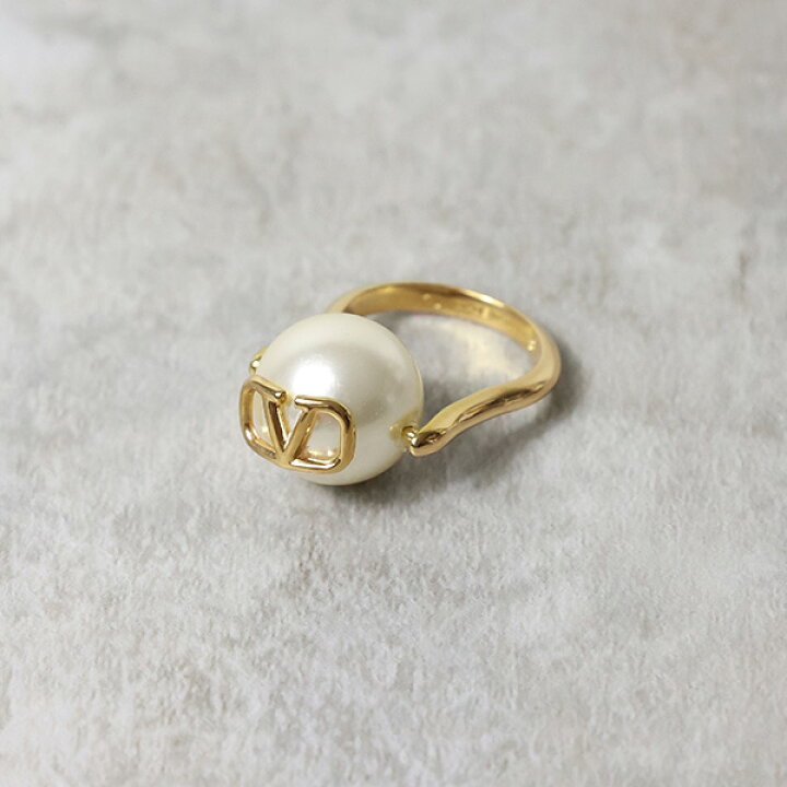 楽天市場】VALENTINO ヴァレンティノ Vlog Signature metal pearl ring 