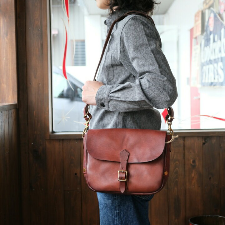 楽天市場】VASCO ヴァスコ【VS-249L】【LEATHER POSTMAN SHOULDER BAG 