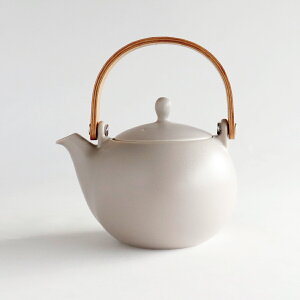 ySALIUz@YUI@yr}{@600ml@}{@}bg@@n@D@ubN@zCg@O[ sN